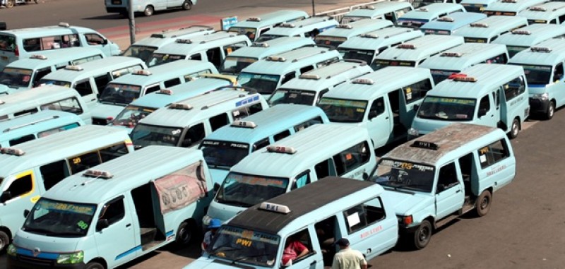 Transportasi Massal Buruk, Konsumen Pilih Transportasi Online