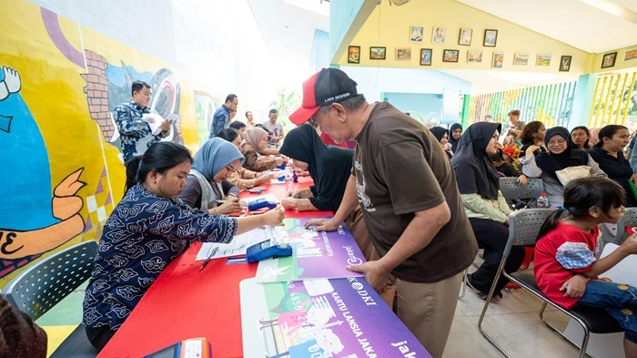 Hore! Bank DKI Distribusikan Kartu Bantuan Sosial, Catat Lokasi dan Tanggalnya