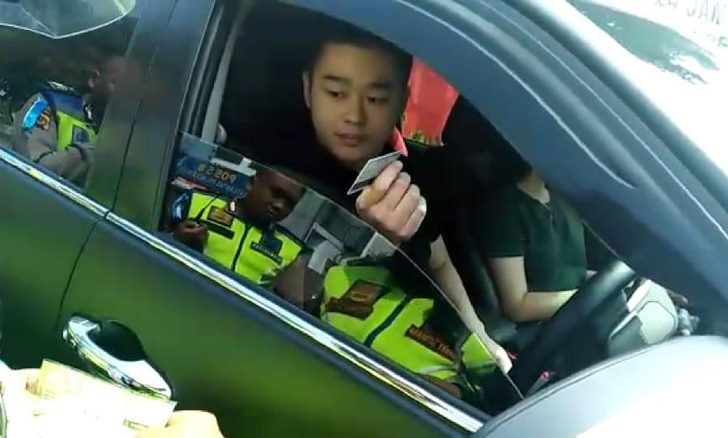 Polisi Duga Toyota Fortuner Milik Kevin Kosasi Mobil Pinjaman
