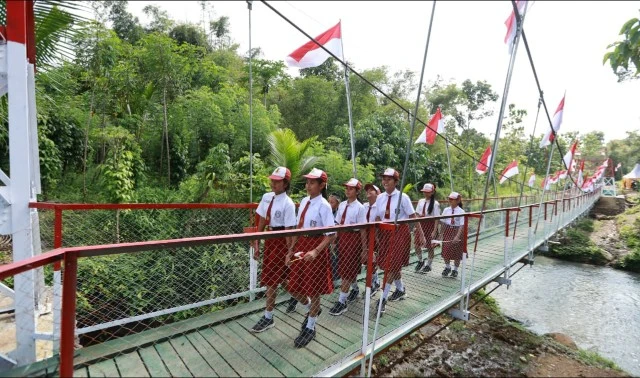 Prabowo Bangun Ribuan Jembatan Garuda, TNI AD Ditunjuk Jadi Pelaksana Proyek