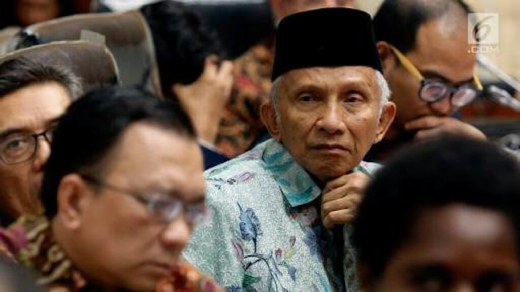 Amien Rais Minta Jokowi Copot Kapolri Tito Karnavian