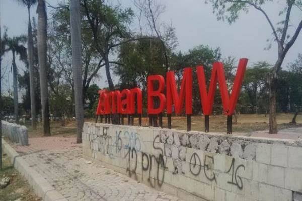 Tangani Sengketa Lahan Stadion BMW, Pemprov DKI Tunjuk Denny Indrayana