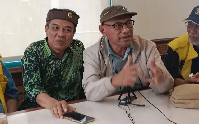 Makzulkan Jokowi Tanpa Harus Dukung Prabowo