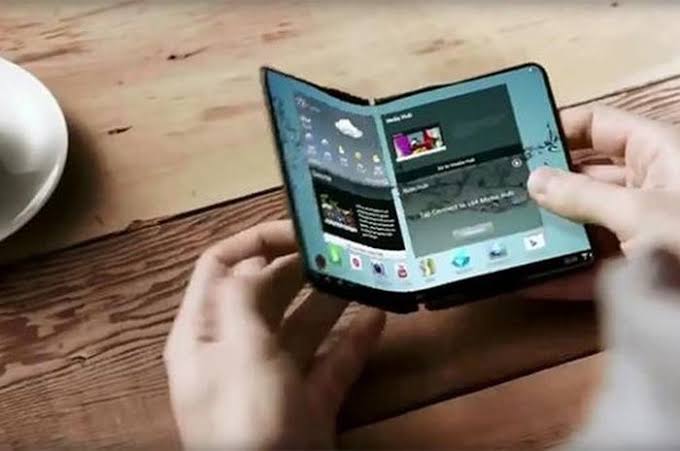 Ponsel Lipat Peluang Baru Inovasi Smartphone