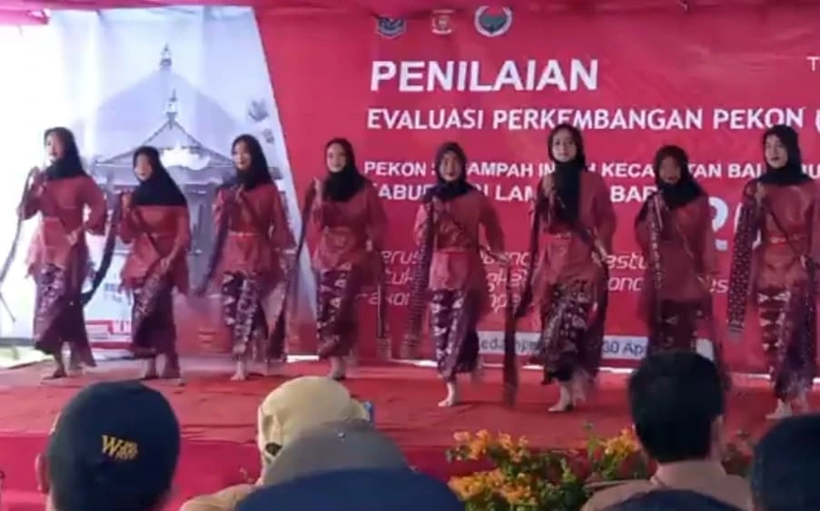 Pekon Sedampah Indah Menjadi Tuan Rumah Dalan Kegiatan Evaluasi Perkembangan Pekon Sekecamatan Balik Bukit