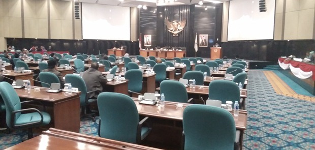 Anies Naikkan Biaya Operasional RT/RW Hingga Lebih Dari 50 Persen