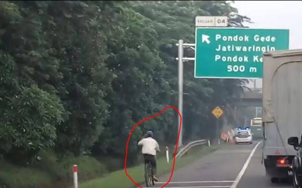 Anies Usulkan Sepeda Masuk Jalan Tol, Begini Respon DPRD DKI