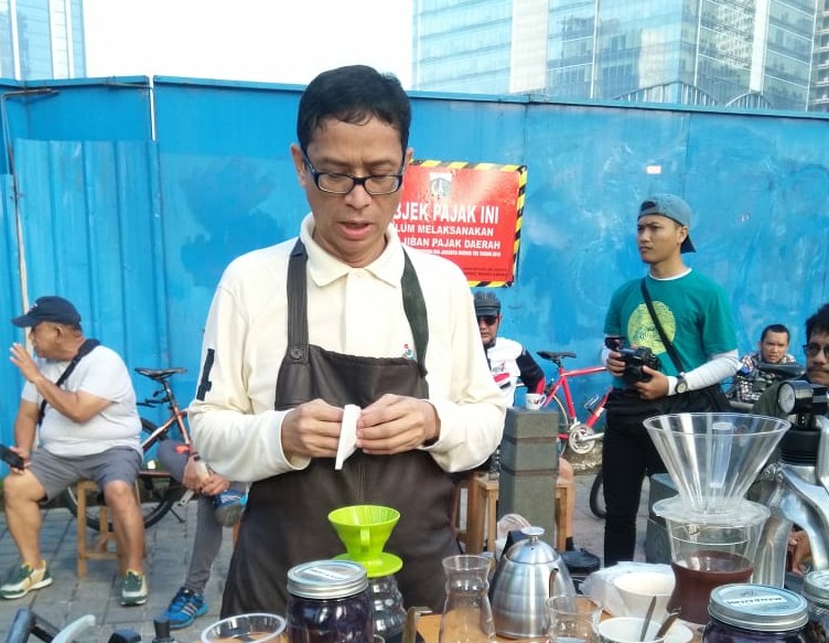 Ditanya Soal Banjir, Cawagub DKI Dari PKS Sarankan Untuk Pindah Saja