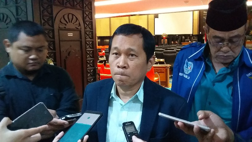 Santoso Resmi Gantikan Feryal Sofyan Sebagai Wakil Ketua DPRD DKI