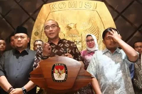 Ogah Menikahi, Hasyim Asy'ari Janji Biayai Keperluan CAT Rp. 30 Juta Per Bulan