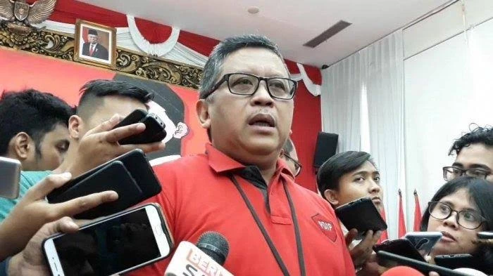 Hasto: Rencana Mahfud Mundur dari kabinet Didukung Partai Pengusung dan Pendukung