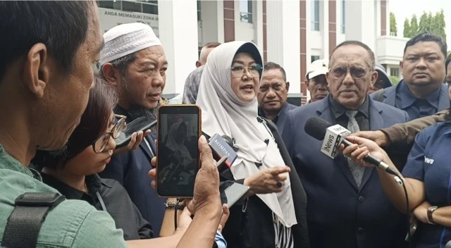 Dokter Tifa Sebut Setelah Jokowi Hadir, Sidang Belum Selesai