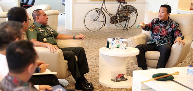 Menpora Kaget Ketua Umum PSSI Mau Cuti