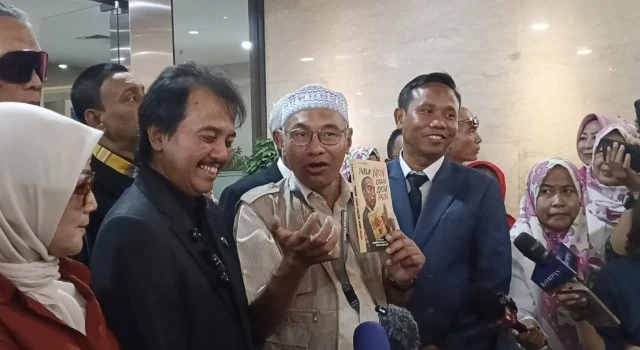 Pasca KPU Serahkan Salinan Ijazah Jokowi, TPUA Minta Itwasum Buka Kembali Laporannya