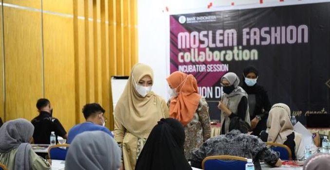 Ketua Dekranasda Ingatkan Desainer dan Model Aceh Tampikan Identitas Daerah