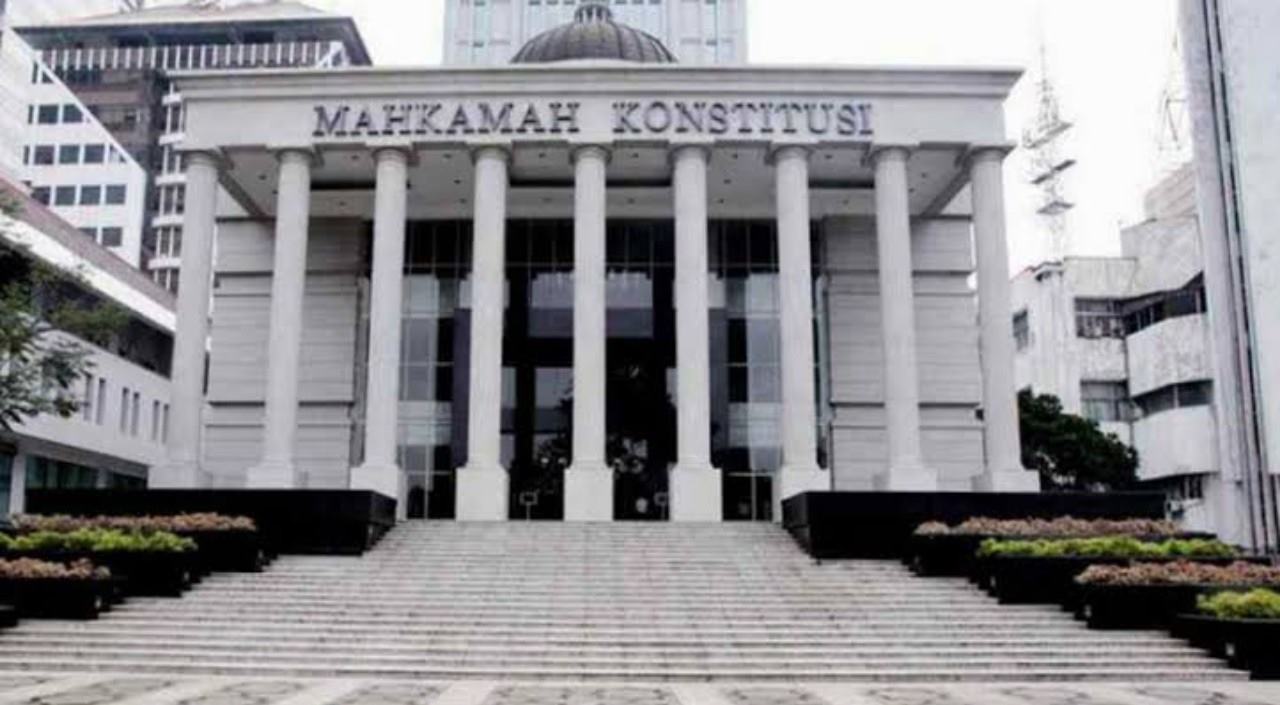 Ada Kejanggalan Dana Kampanye Jokowi, MK di Minta Menggali Lebih Dalam