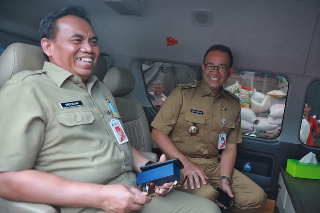 Guru Teladan Bertahan Di Puncak Karir Selama Empat Periode Gubernur, Mendiang Saefullah Layak Dapat MURI