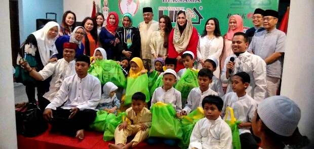 DPP LIRA Bukber dan Santuni 50 Anak Yatim