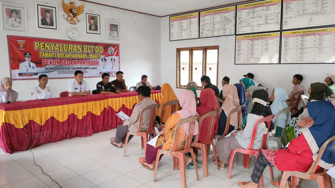 Pemerintah Pekon Sedampah Indah Menyalurkan BLT DD Tahap Satu Tahun 2023