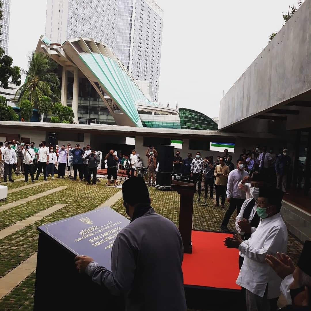 Jusuf Kalla dan Anies Resmikan Mesjid Amir Hamzah di TIM