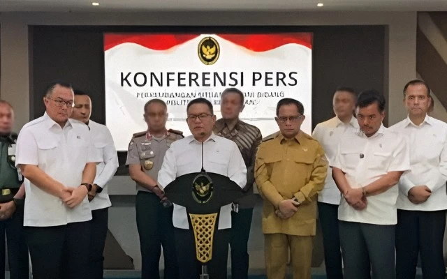 Karhutla Tidak Ditetapkan Jadi Bencana Nasional, Dudung: Pemerintah Masih Sanggup Tangani
