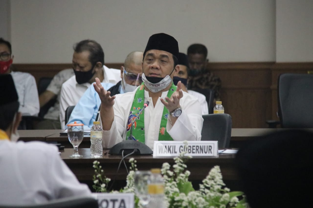 Optimalkan Layanan Publik, Ariza: Jangan Ada Pungutan!