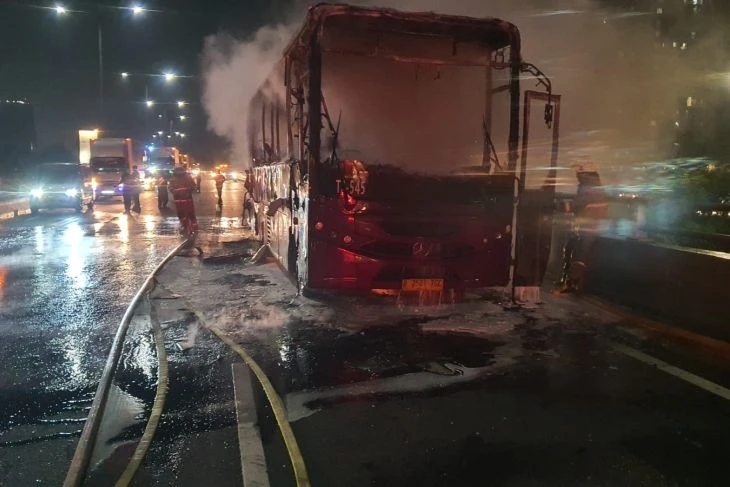 Kebakaran Bus Transjakarta Dinilai Janggal, MTI Desak Audit Perawatan Armada