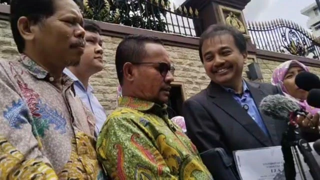 Ditetapkan Sebagai Tersangka Kasus Ijazah Jokowi, Roy Suryo: Ini Bisa Jadi Preseden Buruk