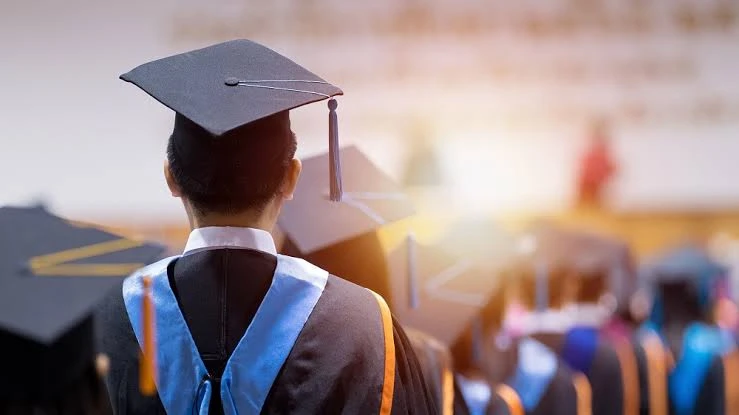 Disdik Jakarta Larang Sekolah Wajibkan Wisuda PAUD Hingga SMA/SMK