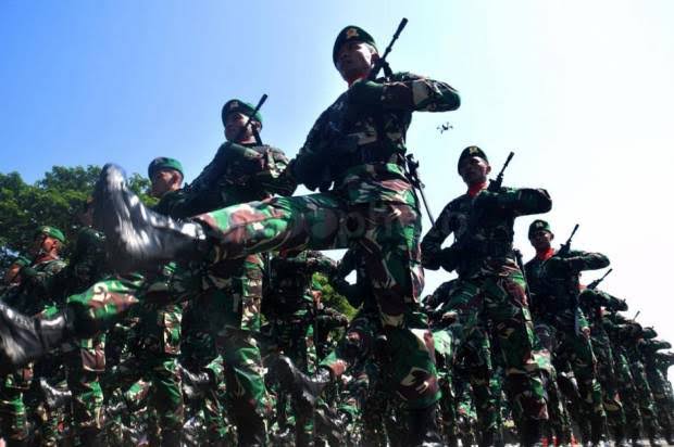 TNI Pengawal Demokrasi