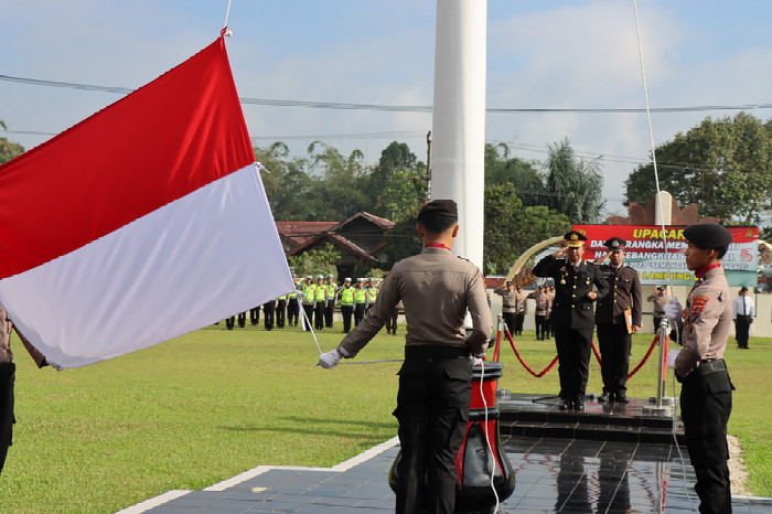 Kapolres Lampung Barat Memimpin Upacara Hari Kebangkitan Nasional Ke 115