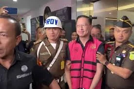 Penetapan Tom Lembong Sebagai Tersangka Impor Gula Sarat Kepentingan Politik
