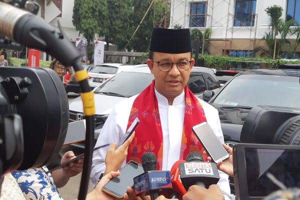 Anies dan Pemprov DKI Sabet Penghargaan TOP Digital Award 2020