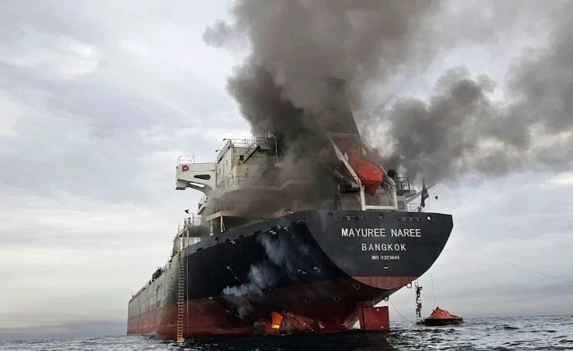 2 Kapal Tanker Meledak di Selat Hormuz