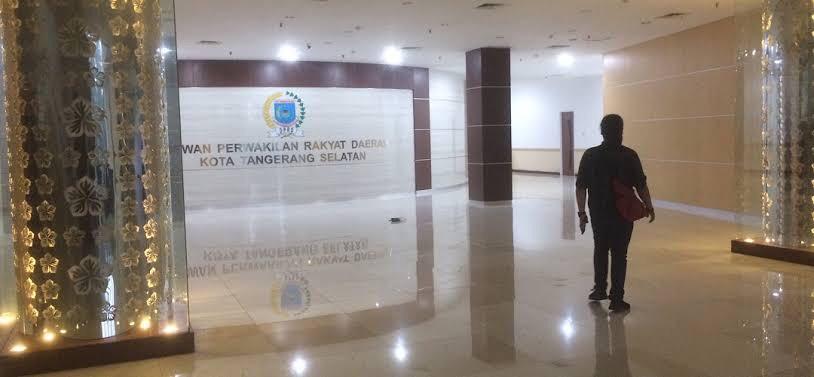 Tuntut Dana Aspirasi DPRD Digeser, Warga Tangsel: Saat ini Kami Butuh Makan