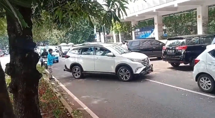 Terkait Pemotongan Remunerasi, Staf Duga Ada Penyalahgunaan Jabatan di UP Perparkiran Jakarta