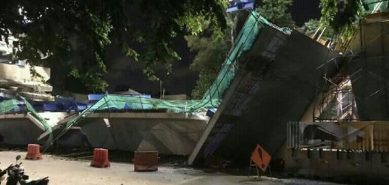 Konstruksi LRT Ambruk, 5 Pekerja Terluka