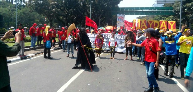 Istana Didatangi 150.000 Buruh, Jokowi Tak Nongol