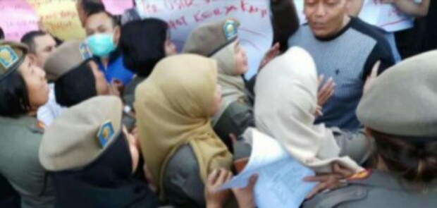 Setelah Ditutup, Pemprov DKI Segel Hotel Alexis