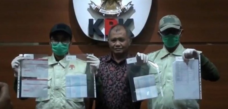 Panitera PN Jaksel yang Ditangkap KPK Punya Hubungan Keluarga Dengan Hakim Agung DI MA